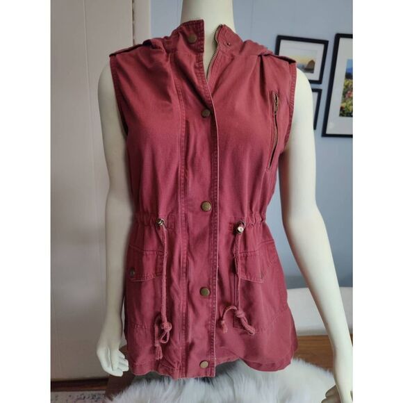 Zenana Rust Hooded Sleeveless Zipper and Snap Button Jacket with Waist Tie - Picture 1 of 5